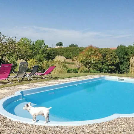 One-bedroom Holiday In Valeilles